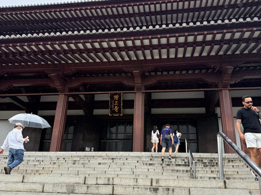 Zojo-ji Temple Daimon-Shibakoen必去景点