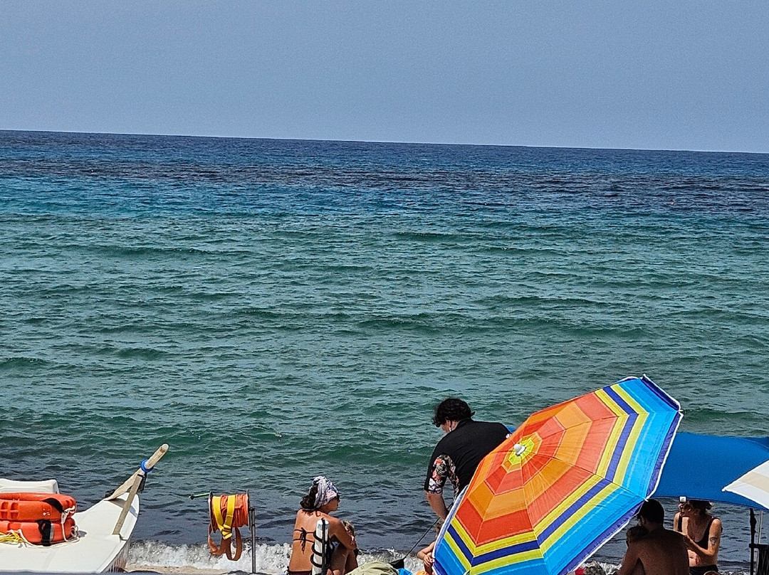 Spiaggia La Marinedda-Isola Rossa必去景点