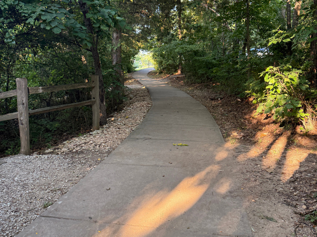 Table Rock Lakeshore Trail-布兰森必去景点