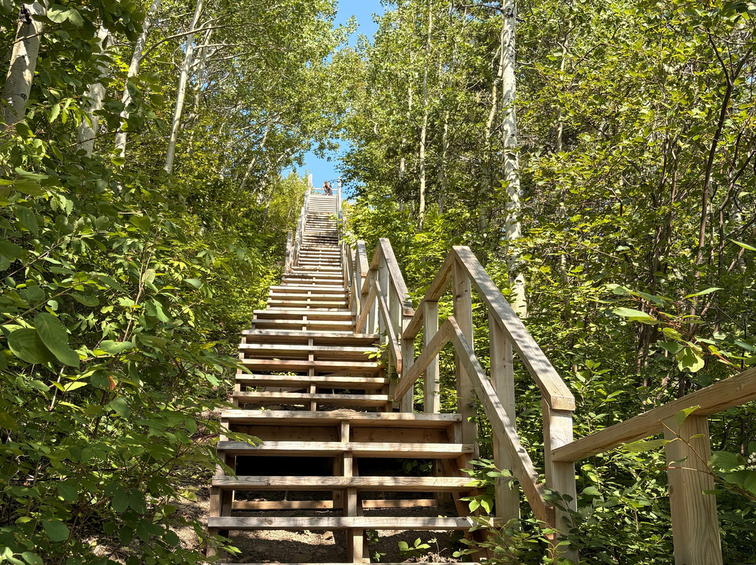 Carrefour Aventure-Mont-Saint-Pierre必去景点