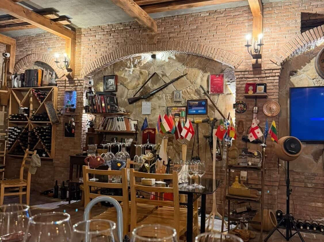 Vazha Davitadze's Winemaking and Wine Cellar-巴统必去景点
