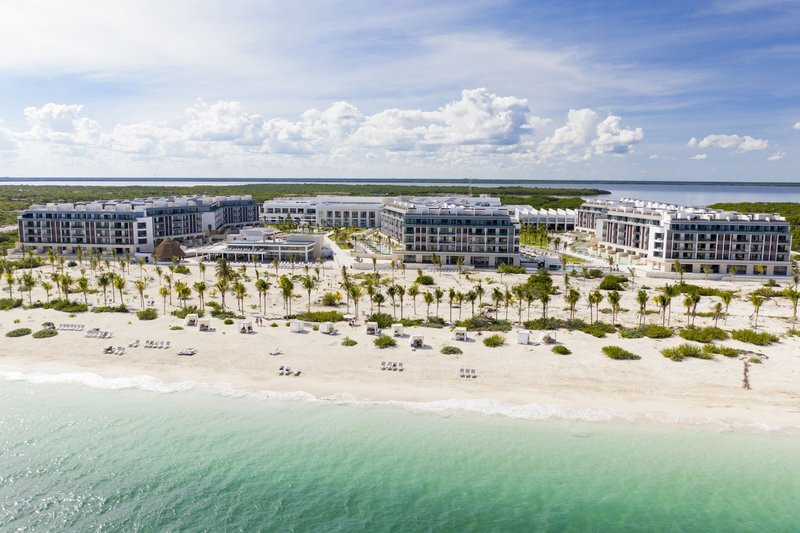 Majestic Mirage Costa Mujeres – All-Suite Resort