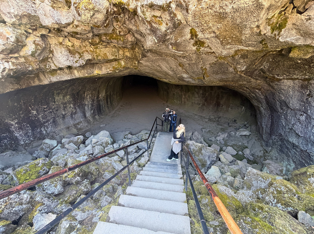 Subway Cave-Old Station必去景点