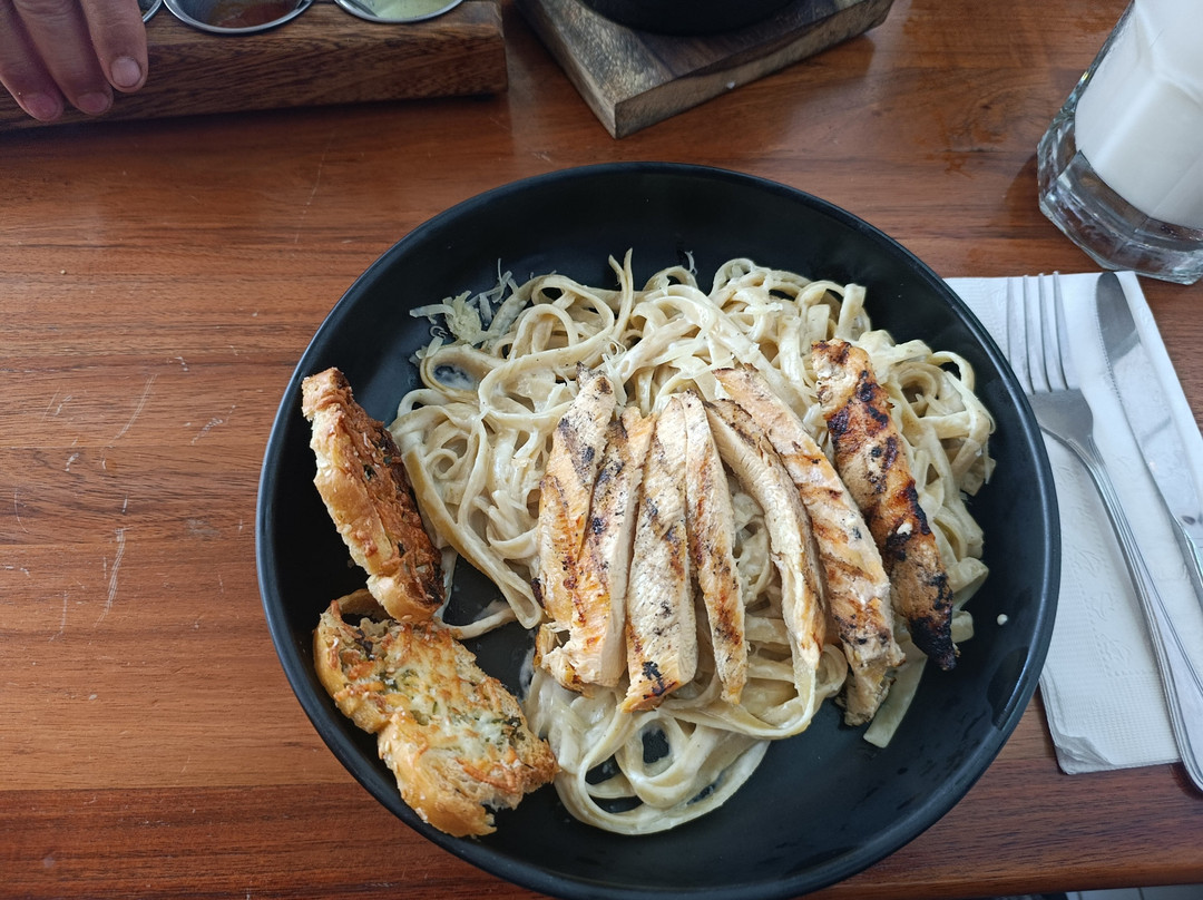 Asaderos Grill Cosmopol