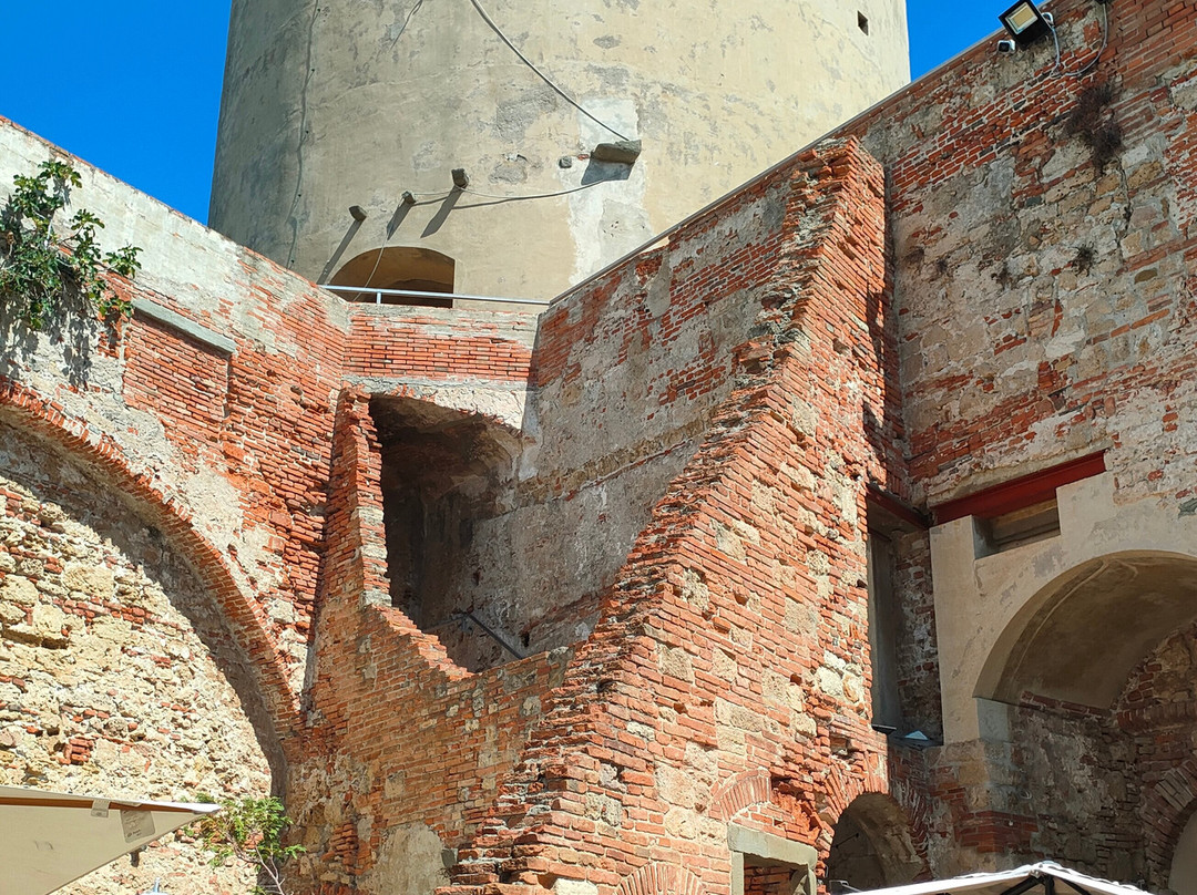 Fortezza Vecchia-里窝那必去景点