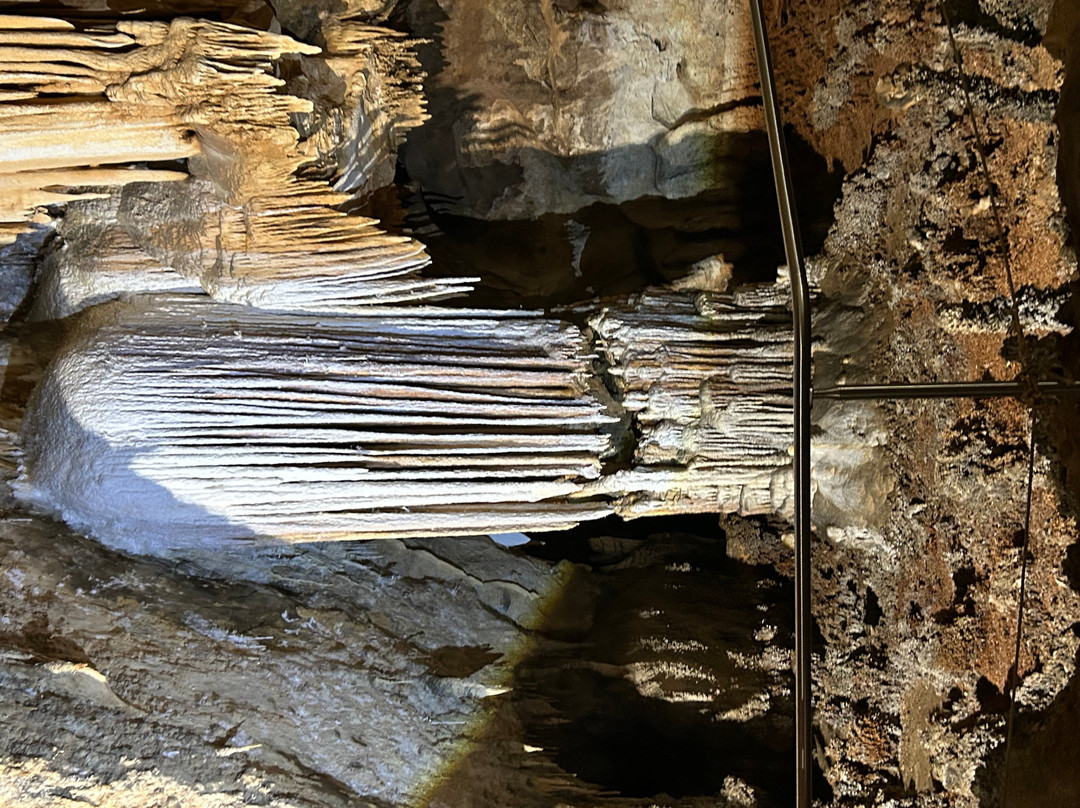Grotte Is Zuddas-Santadi必去景点