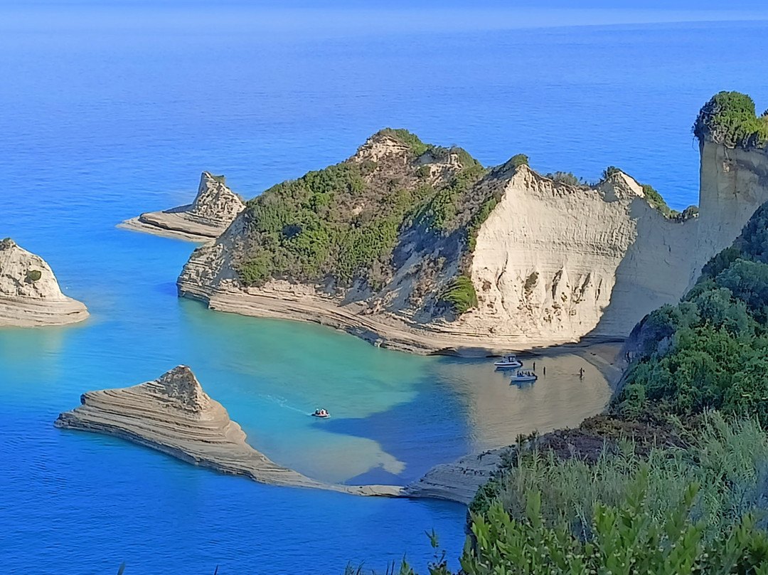 Cape Drastis-Peroulades必去景点