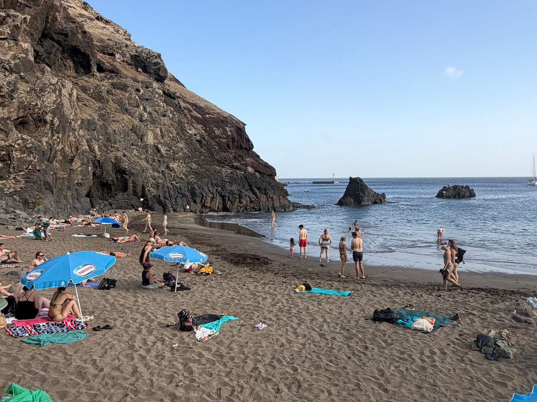 Prainha do Caniçal-卡尼卡尔必去景点