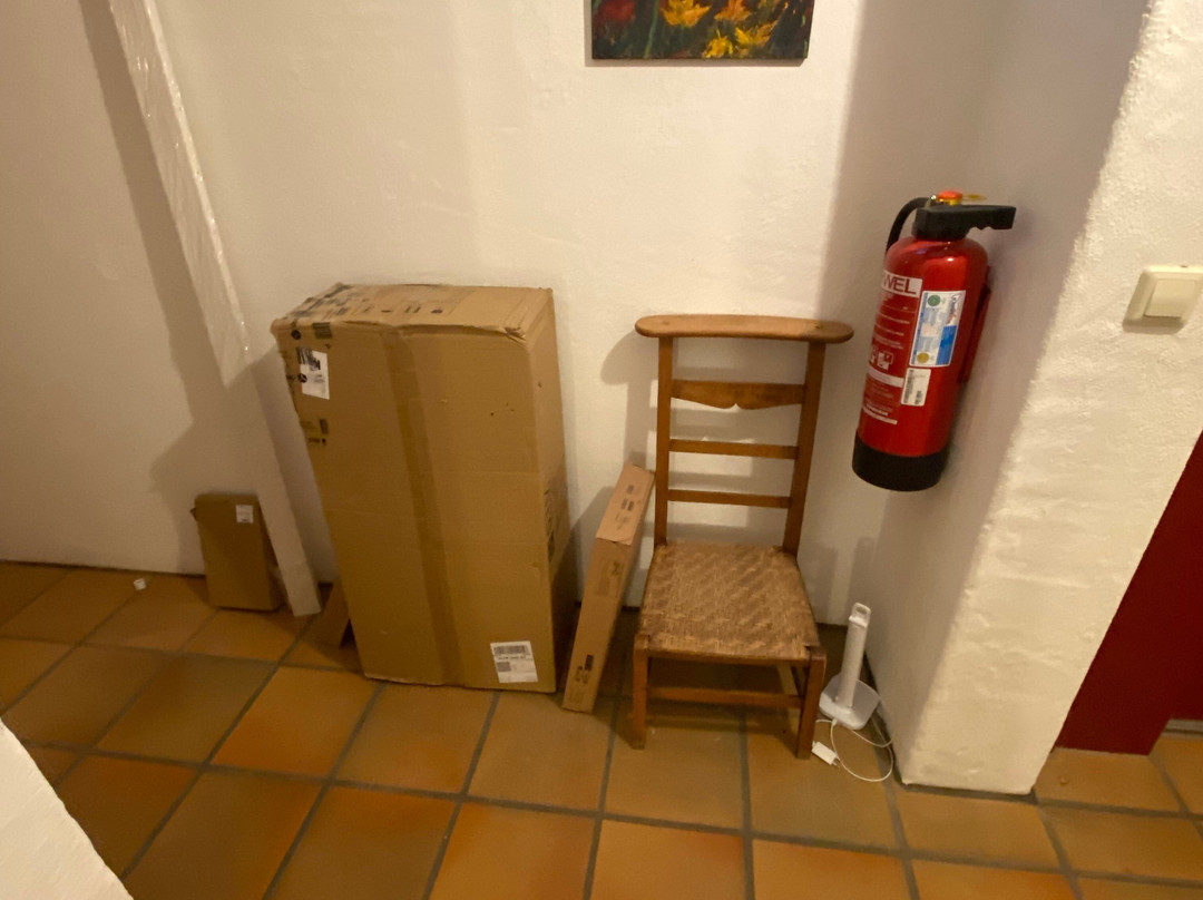 卡普兹纳花园餐厅酒店主图