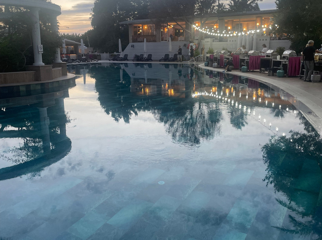 Oleander Hotel主图