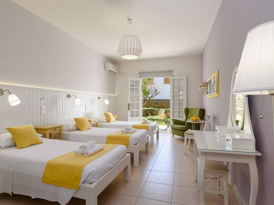Pefkos Lemon Tree Apartments