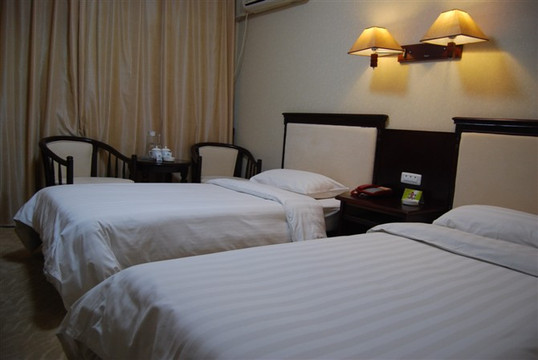 华山莲花山庄主图