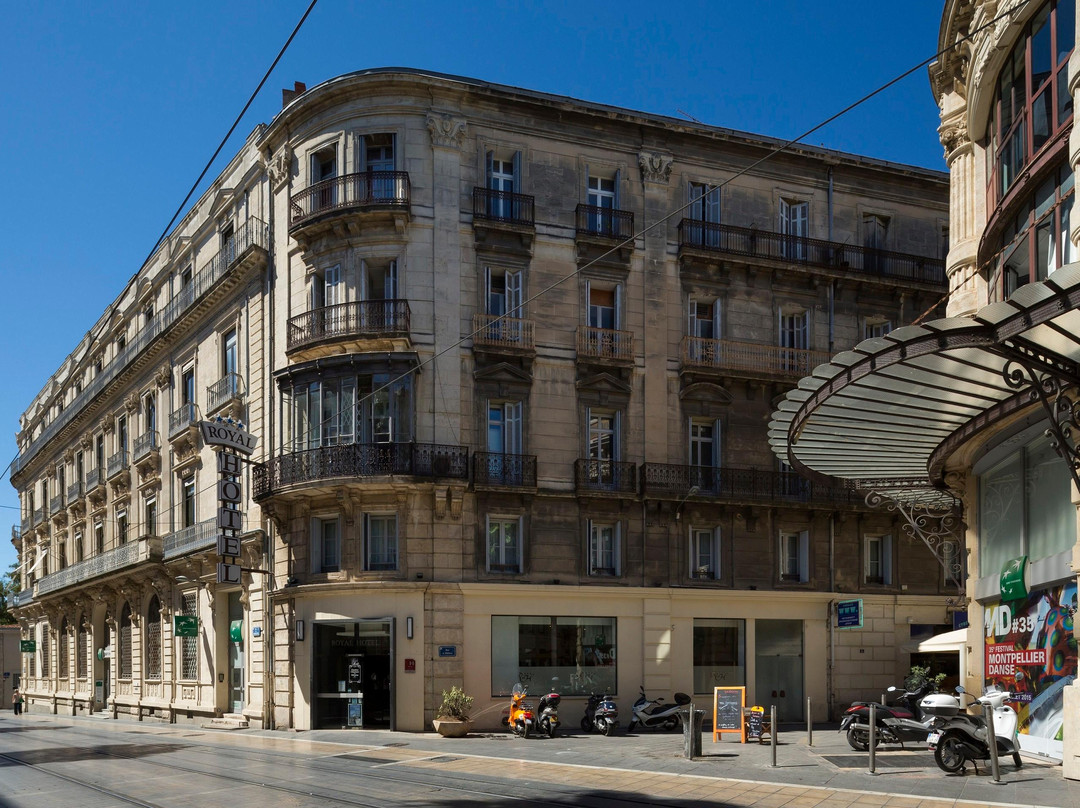 Royal Hotel