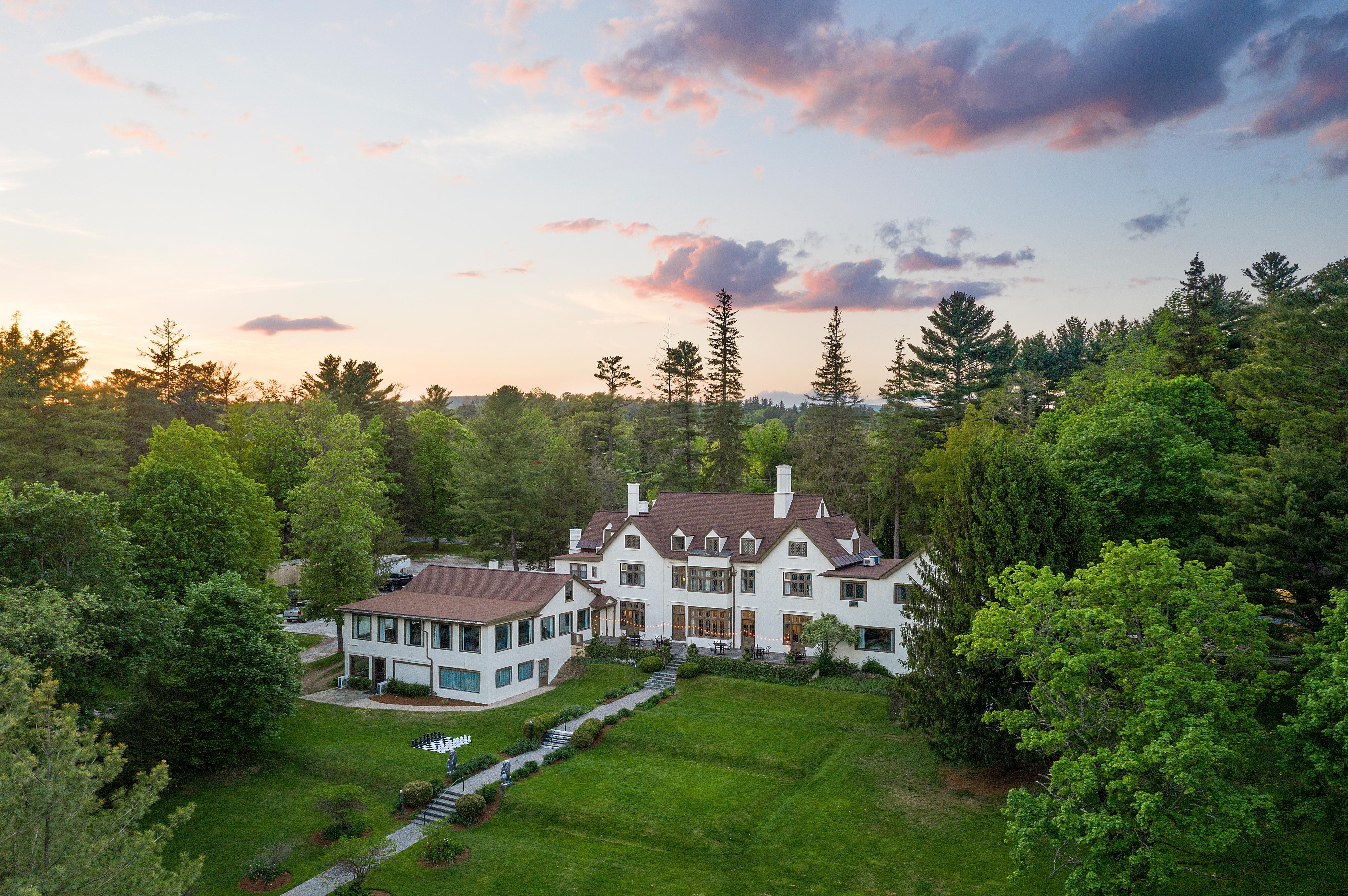 Seven Hills Inn-官方