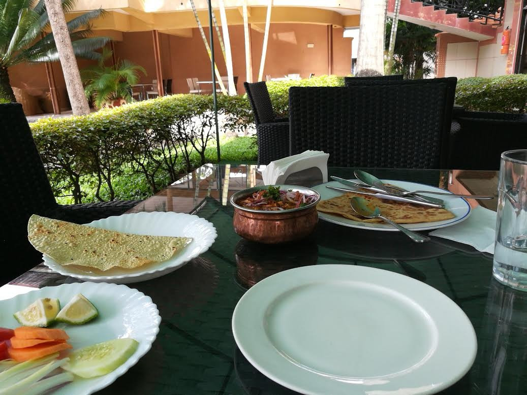 姆万扎酒店住宿-Hotel La Kairo