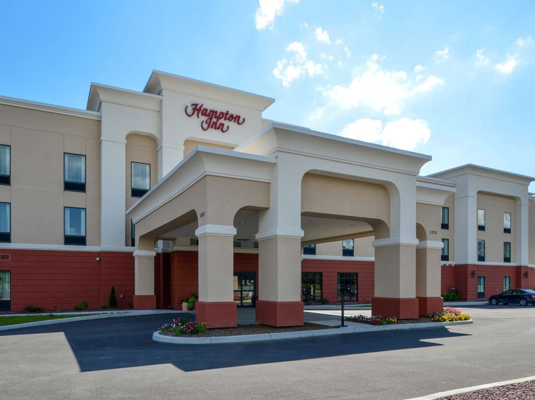 Hampton Inn Potsdam主图