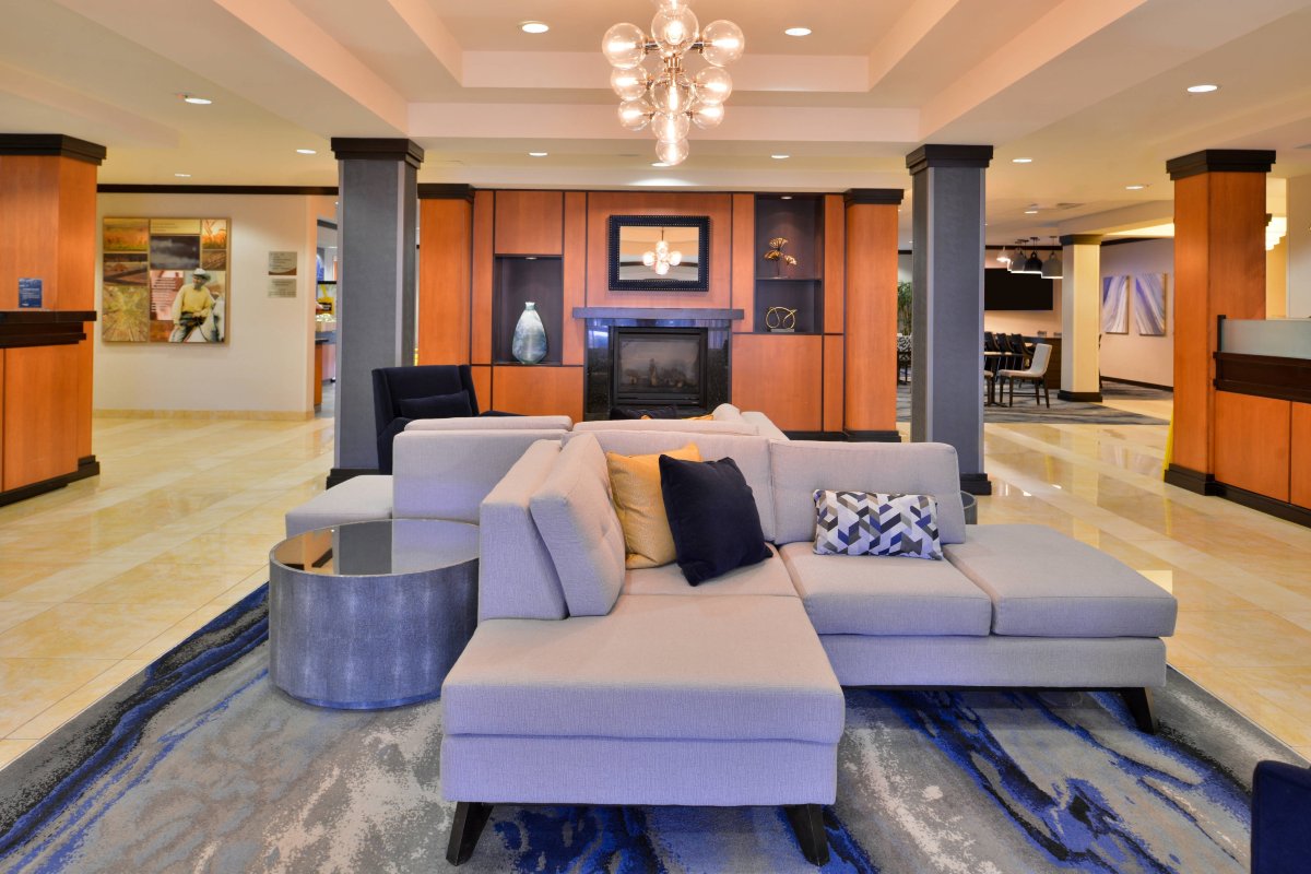 罗利达勒姆机场/布莱尔克里克万枫酒店-官方