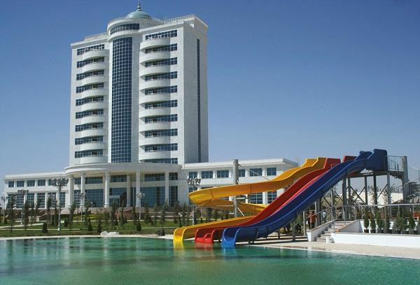 Hazyna Hotel