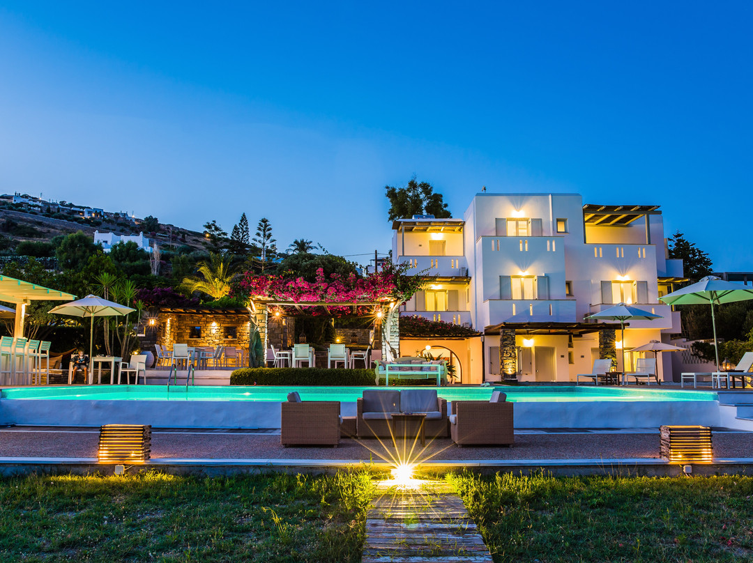 Krotiri酒店住宿-Roses Beach