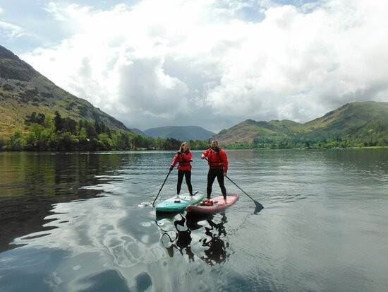 Lake District Paddle Boarding景点图片
