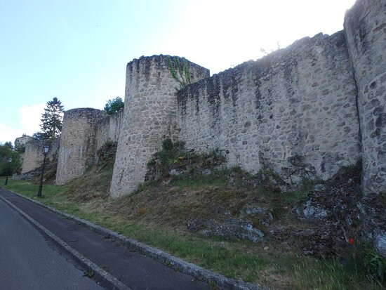 Chateau de Parthenay景点图片