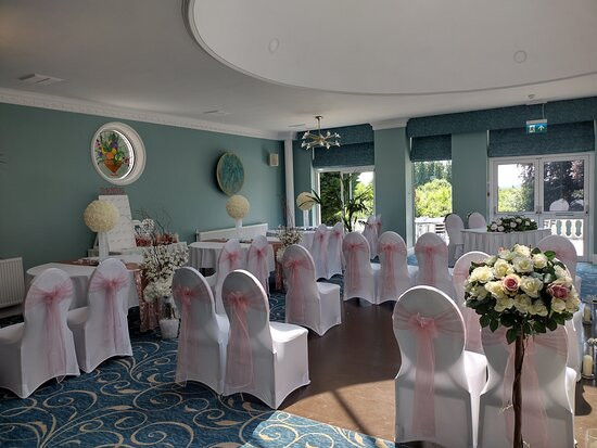 Manor Parc Country Hotel主图