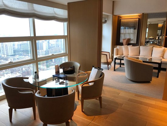 成都群光君悦酒店主图