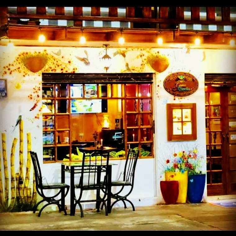 Cana Mandur Restaurant