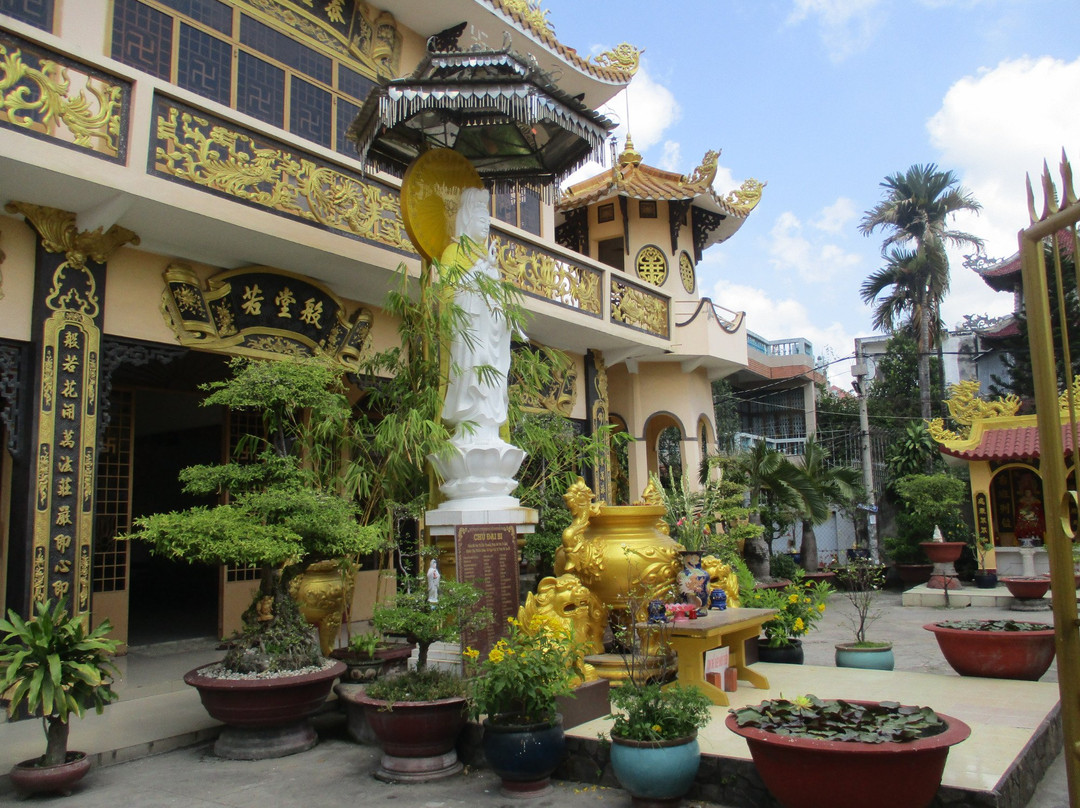 Thoi Long Co Tu Pagoda景点图片