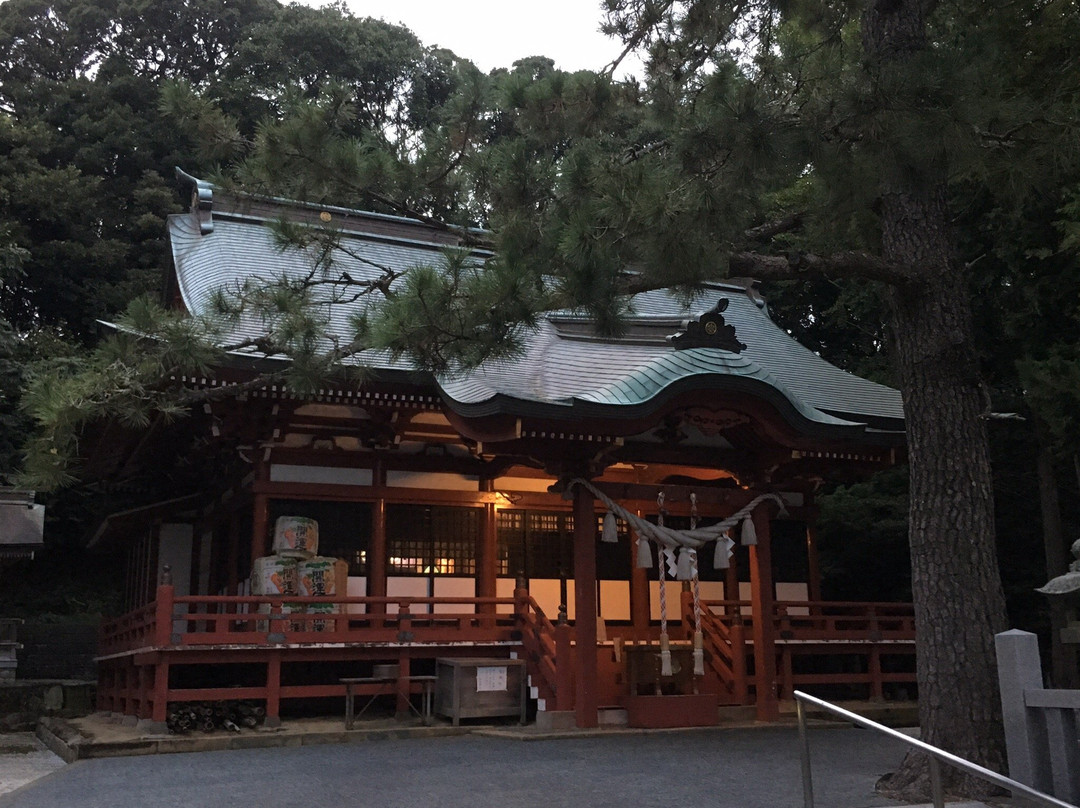 Ikemiya Shrine景点图片
