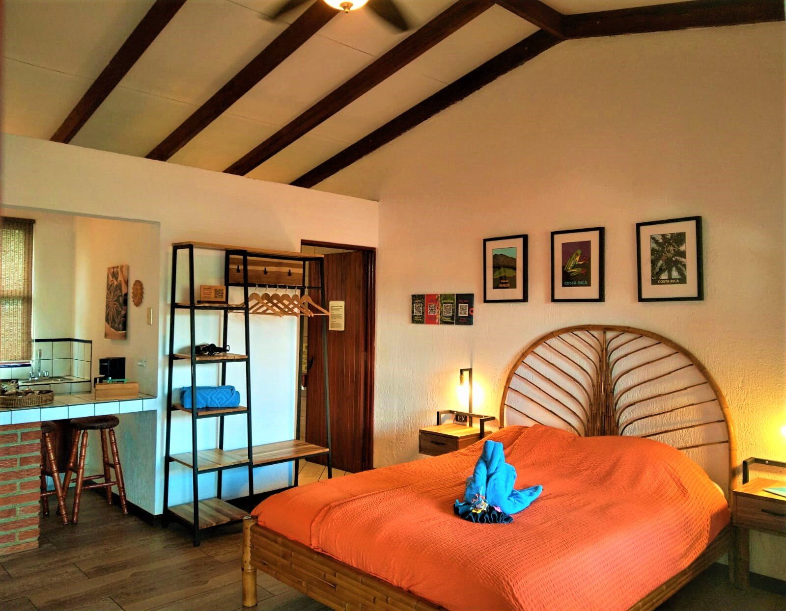 Orosi Lodge-客卧