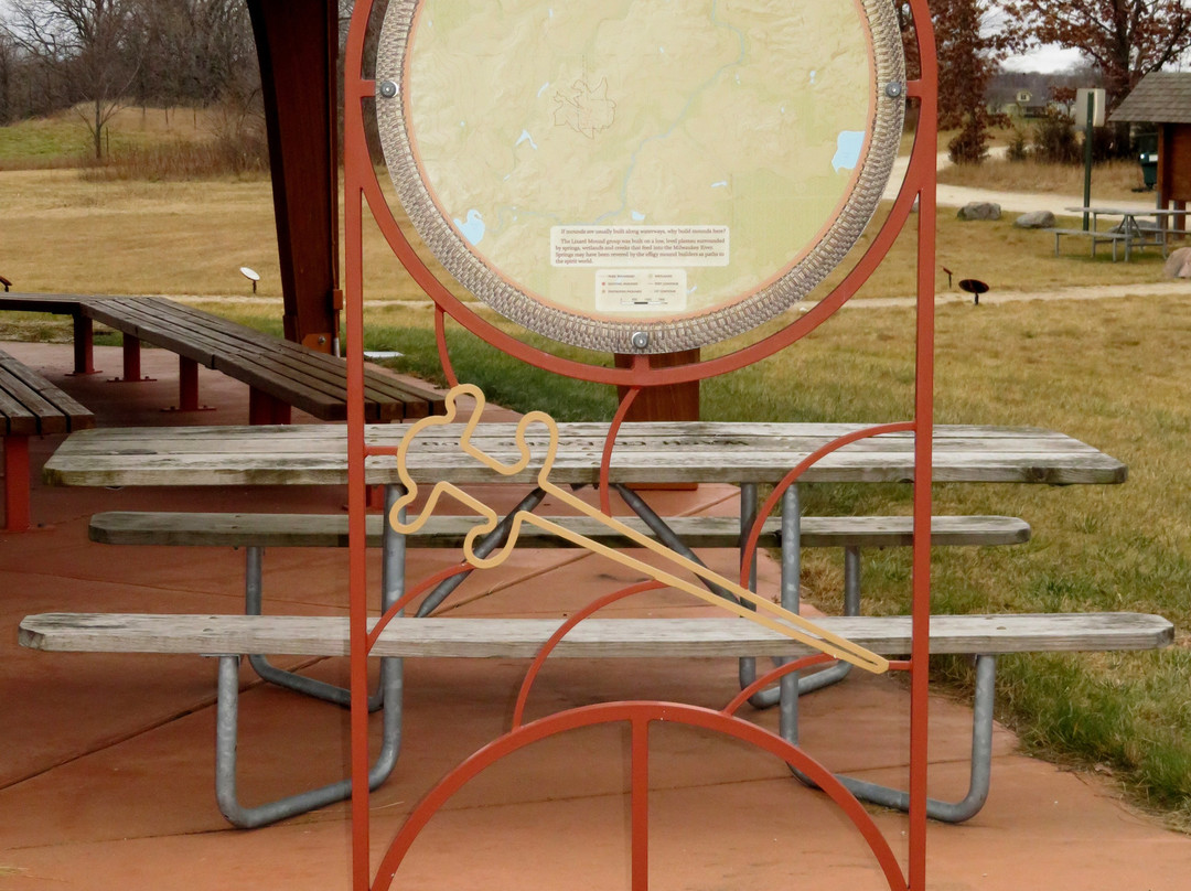 Lizard Mound County Park景点图片