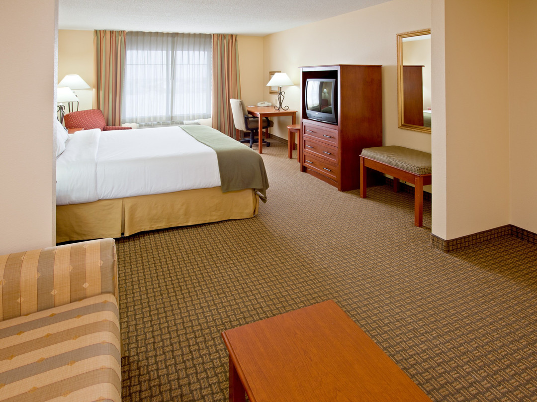 Holiday Inn Express & Suites Greenville by IHG主图