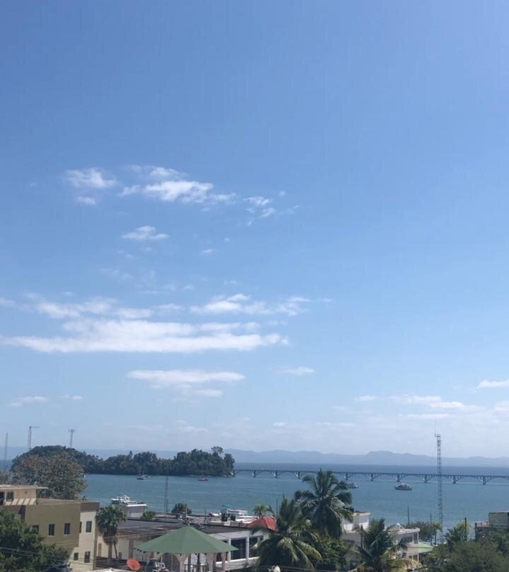 Hotel & Restaurant Chino主图