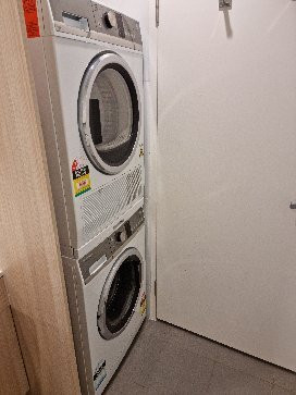 探索格里菲斯酒店主图
