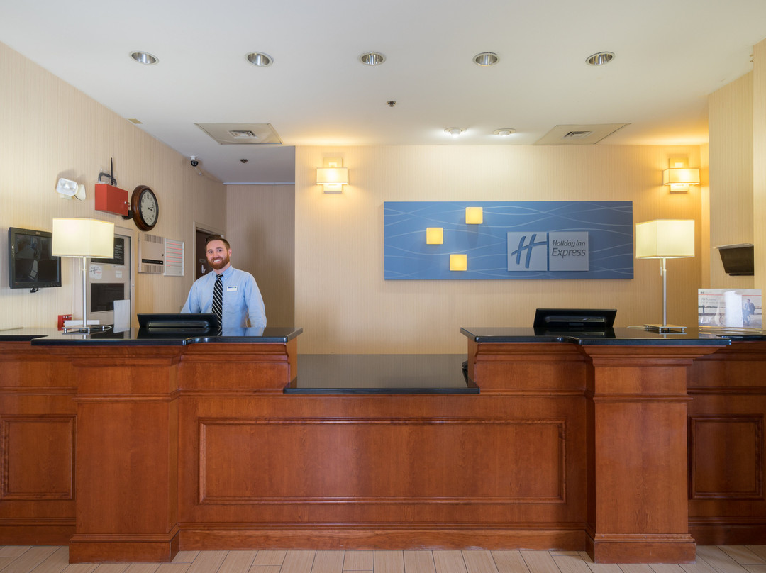 Holiday Inn Express & Suites Quakertown by IHG主图