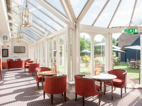 度假阿什福德中央酒店主图