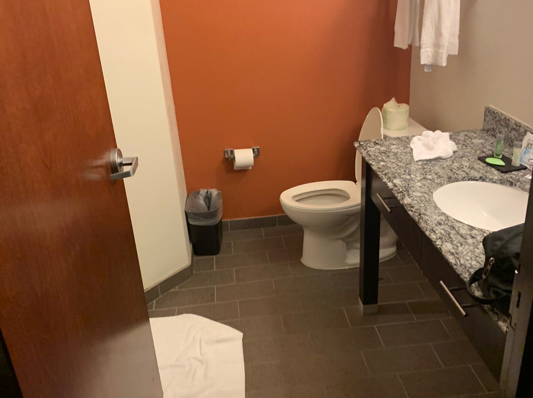 Sleep Inn & Suites Hennessey North主图