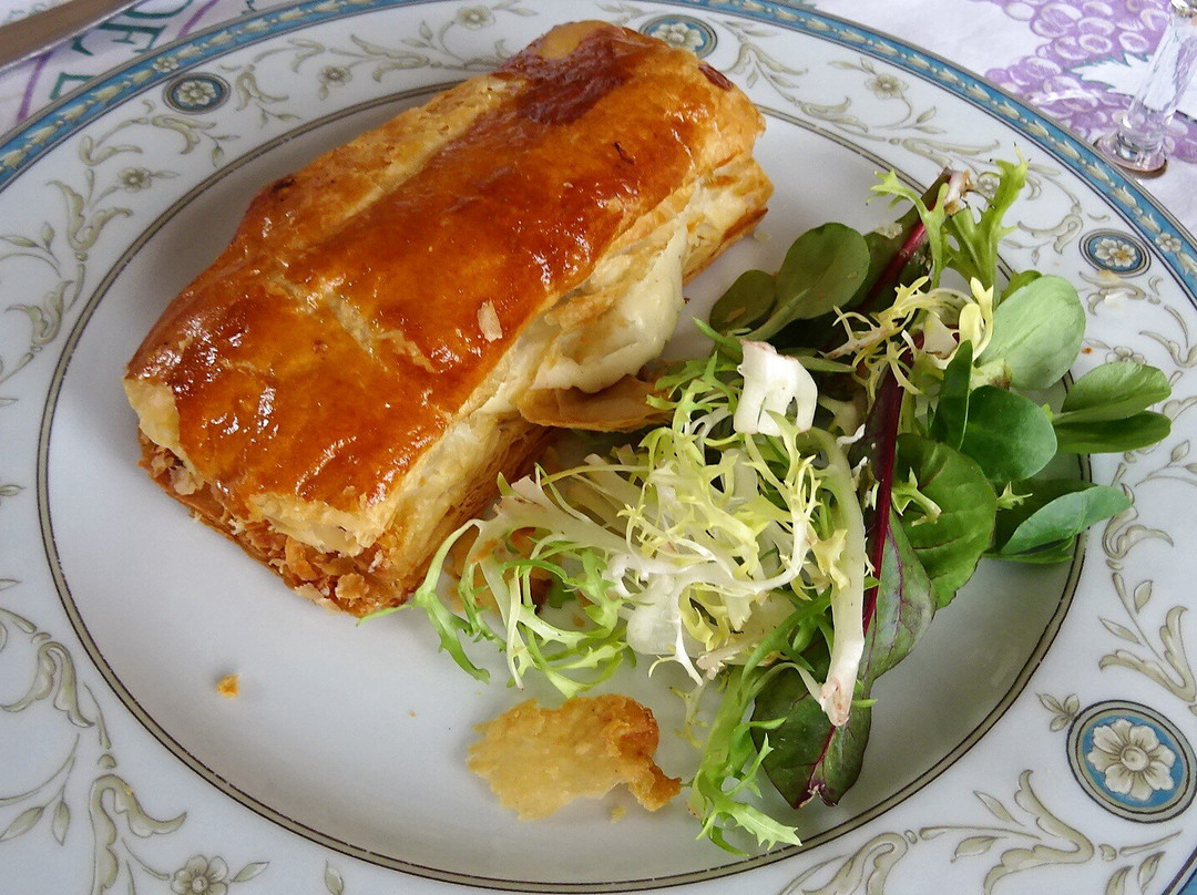 格林圣拉扎尔酒店主图