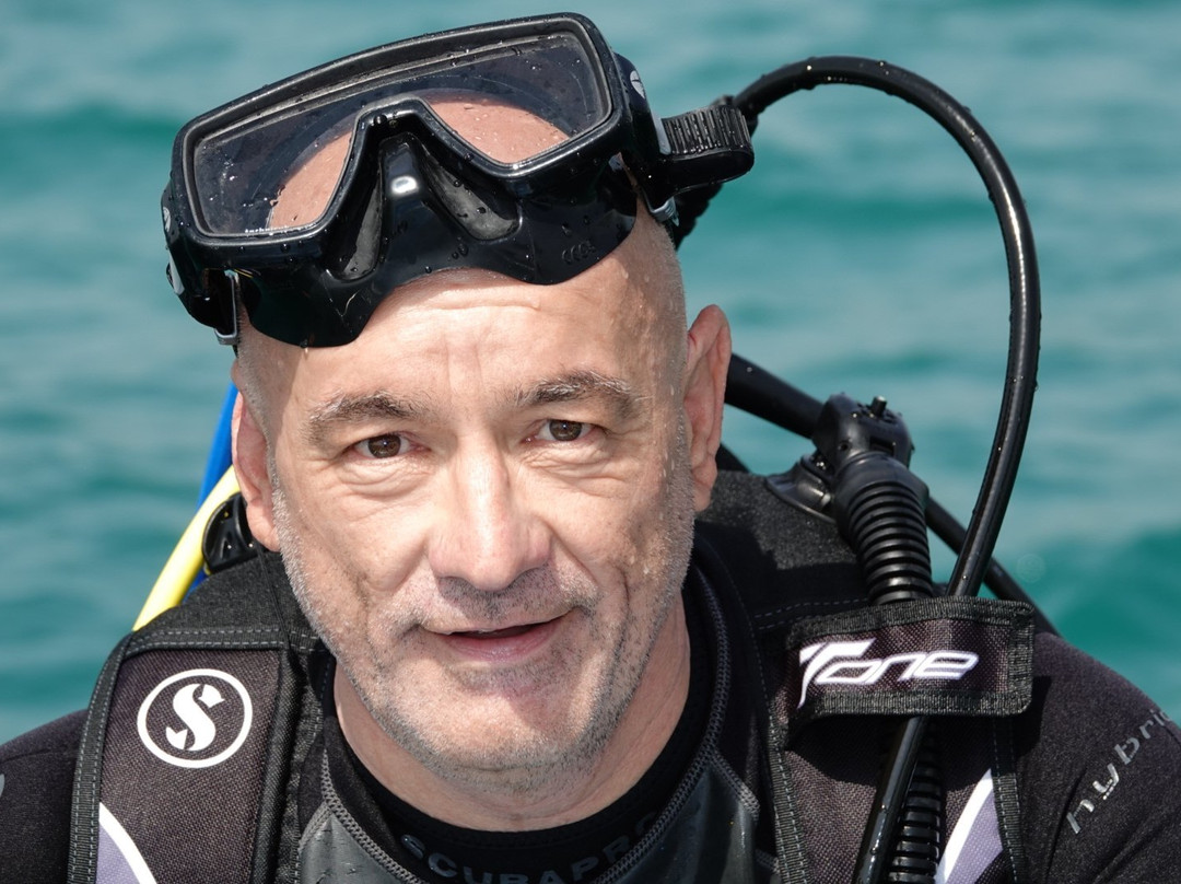 Yasmine Dive Center-哈玛麦德必去景点