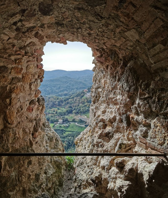 Castello o Rocca dei Frangipane景点图片