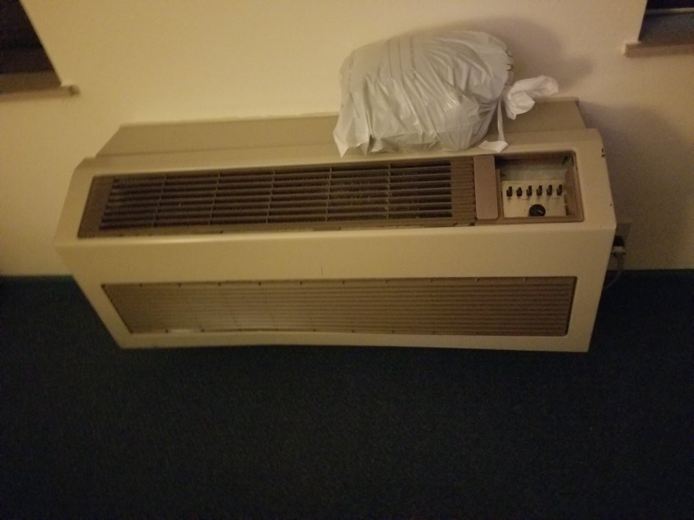 Countryside Inn主图