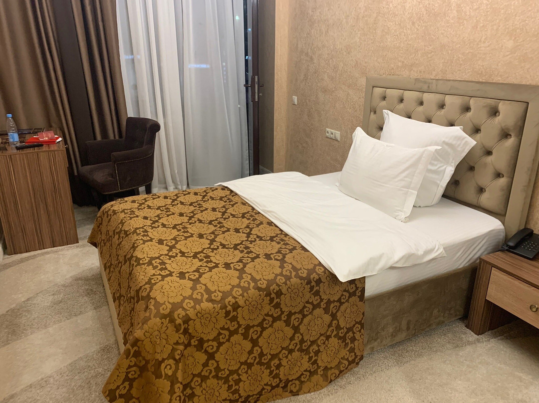 1000 & 1 Noch Hotel主图