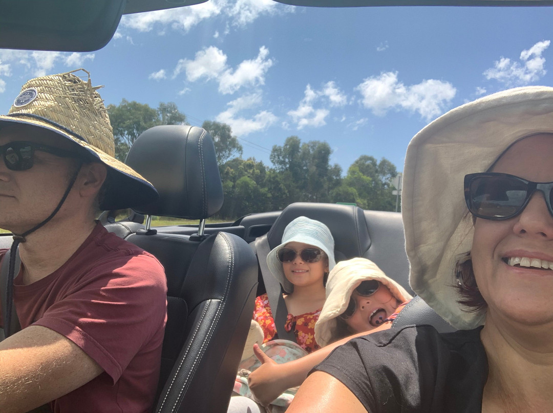 Queensland Luxury Car Rentals-冲浪者天堂必去景点