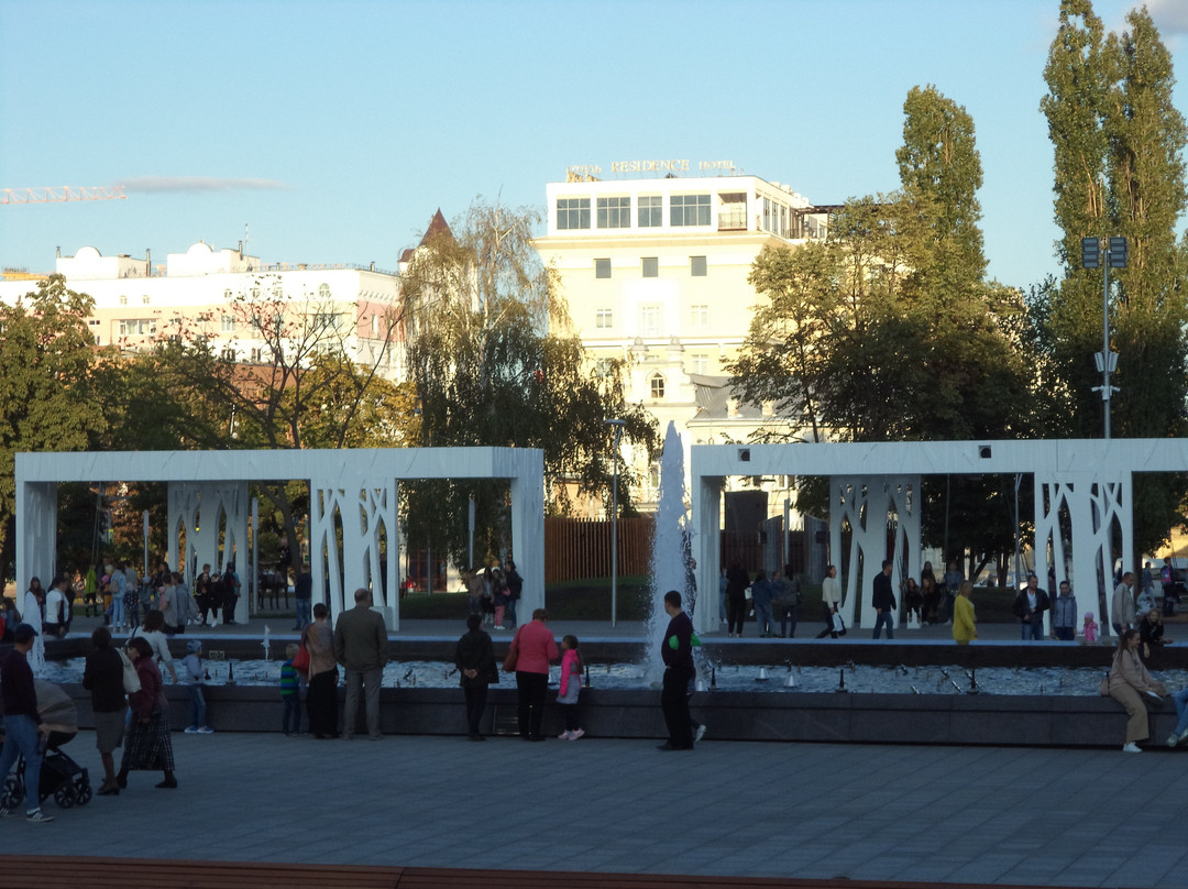 Light and Music Fountain Complex of the City of Sputnik-Zasechnoye必去景点