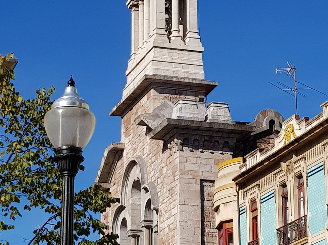 Basilica Del Sagrado Corazon景点图片