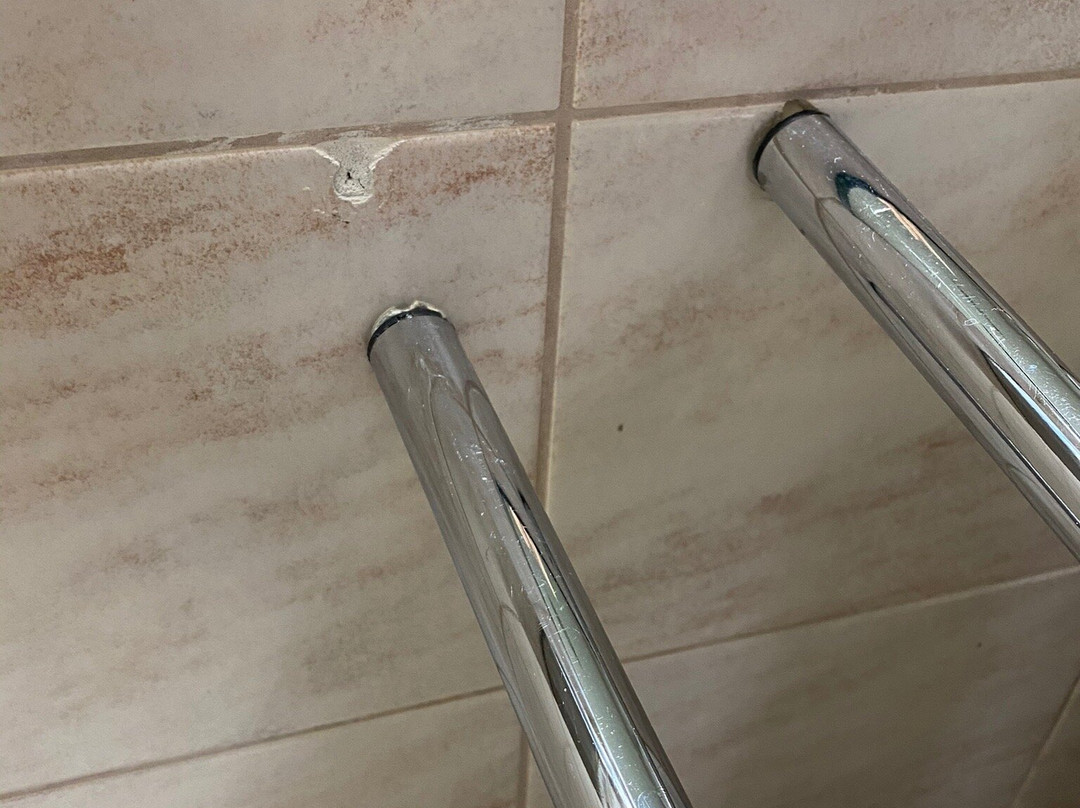 Hotel Eagles Inn主图