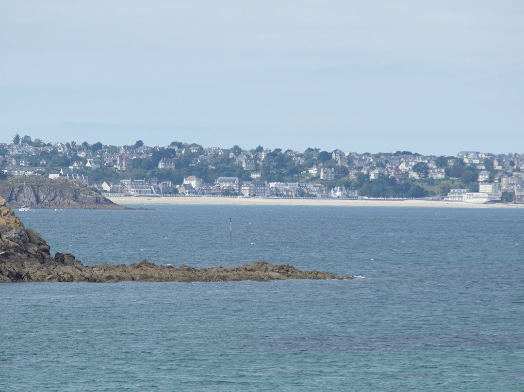Pointe du Chevet景点图片
