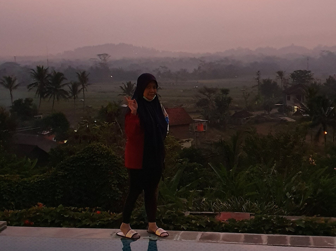 Borobudur Hills主图