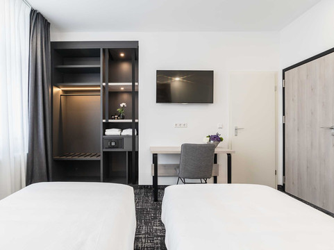 Libarty Hotels主图